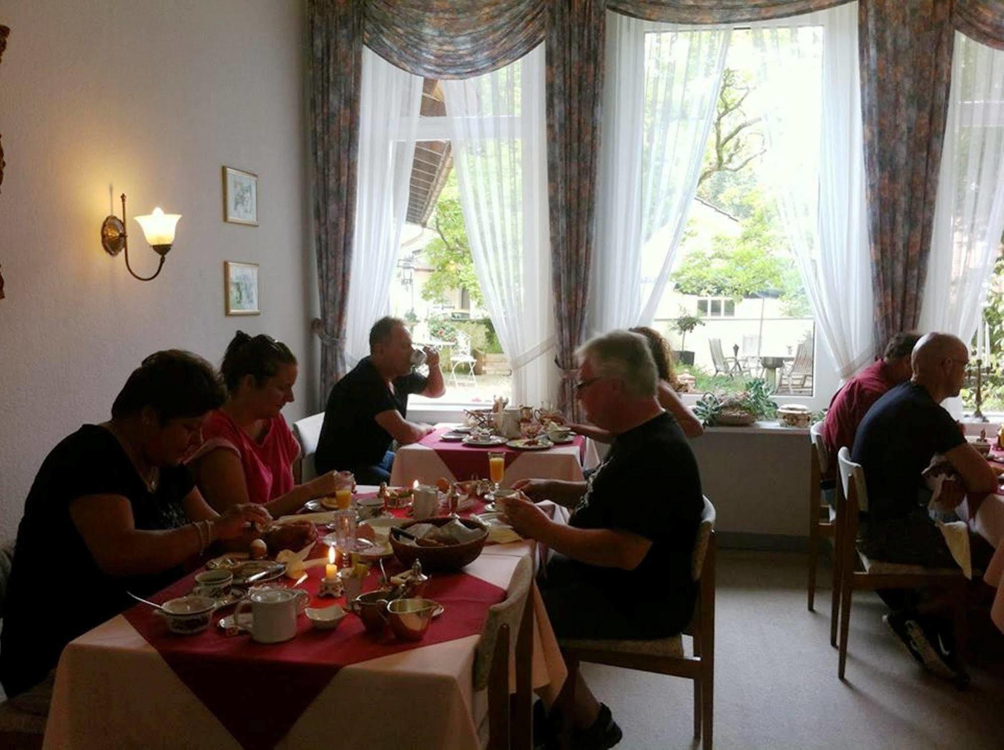Hotel Seeufer Plön Eksteriør bilde
